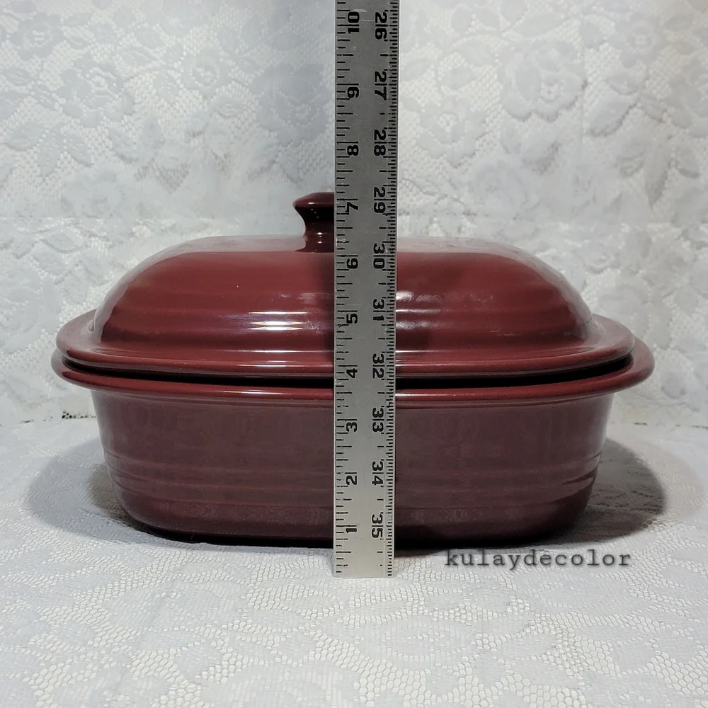 Pampered Chef 3.1 Qt Covered Stoneware Casserole Baking Dish Maroon Burgundy